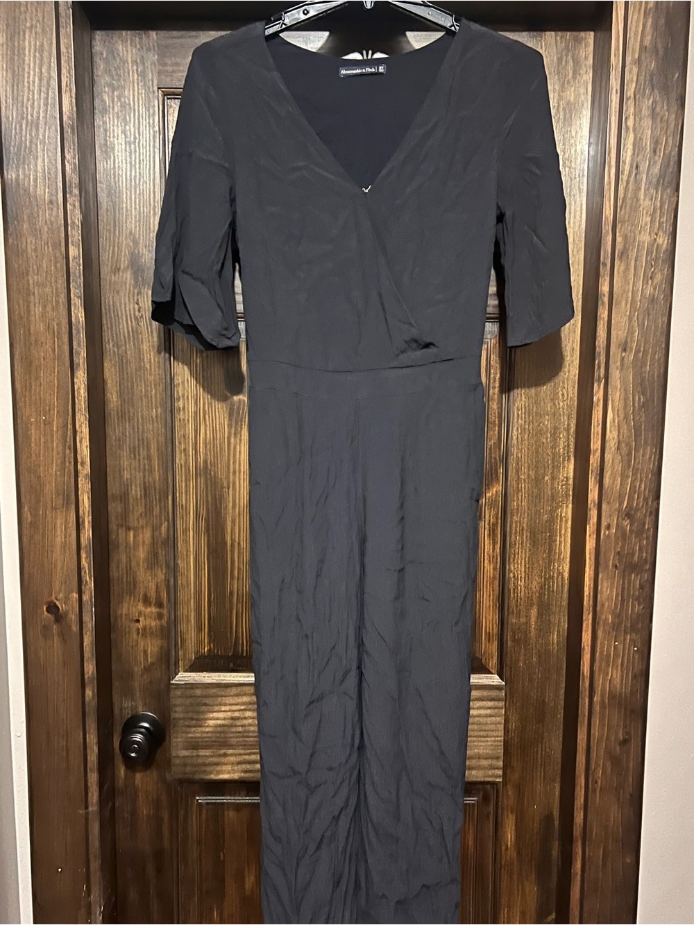 Abercrombie & Fitch Black V‑Neck Elbow‑Sleeve Jumpsuit Romper